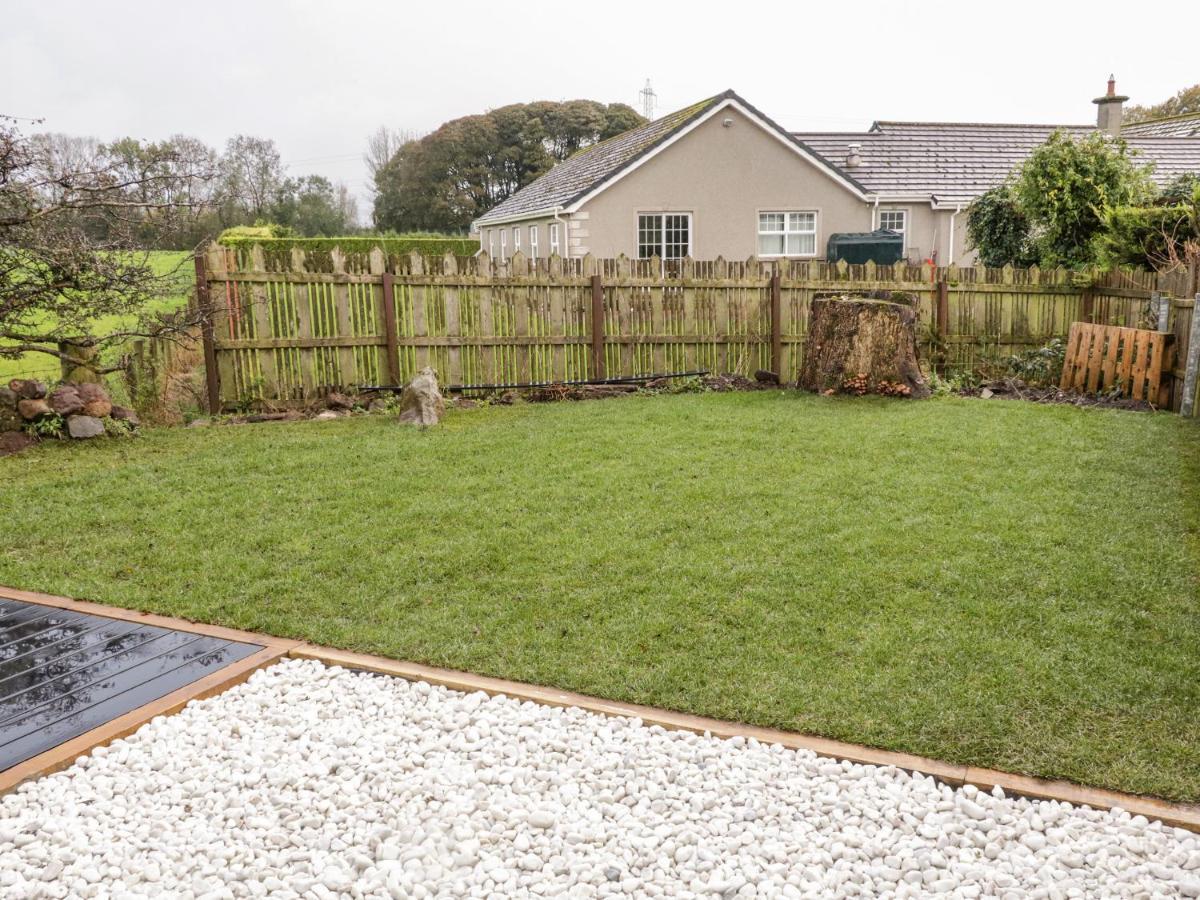 19A Lismenary Road Villa Ballyclare Exterior photo